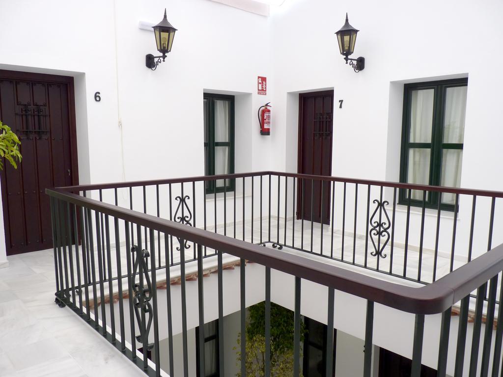 Hostal Boutique Casa La Laja Chiclana de la Frontera Eksteriør billede