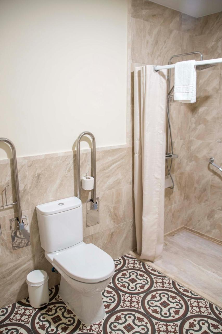 Hostal Boutique Casa La Laja Chiclana de la Frontera Eksteriør billede