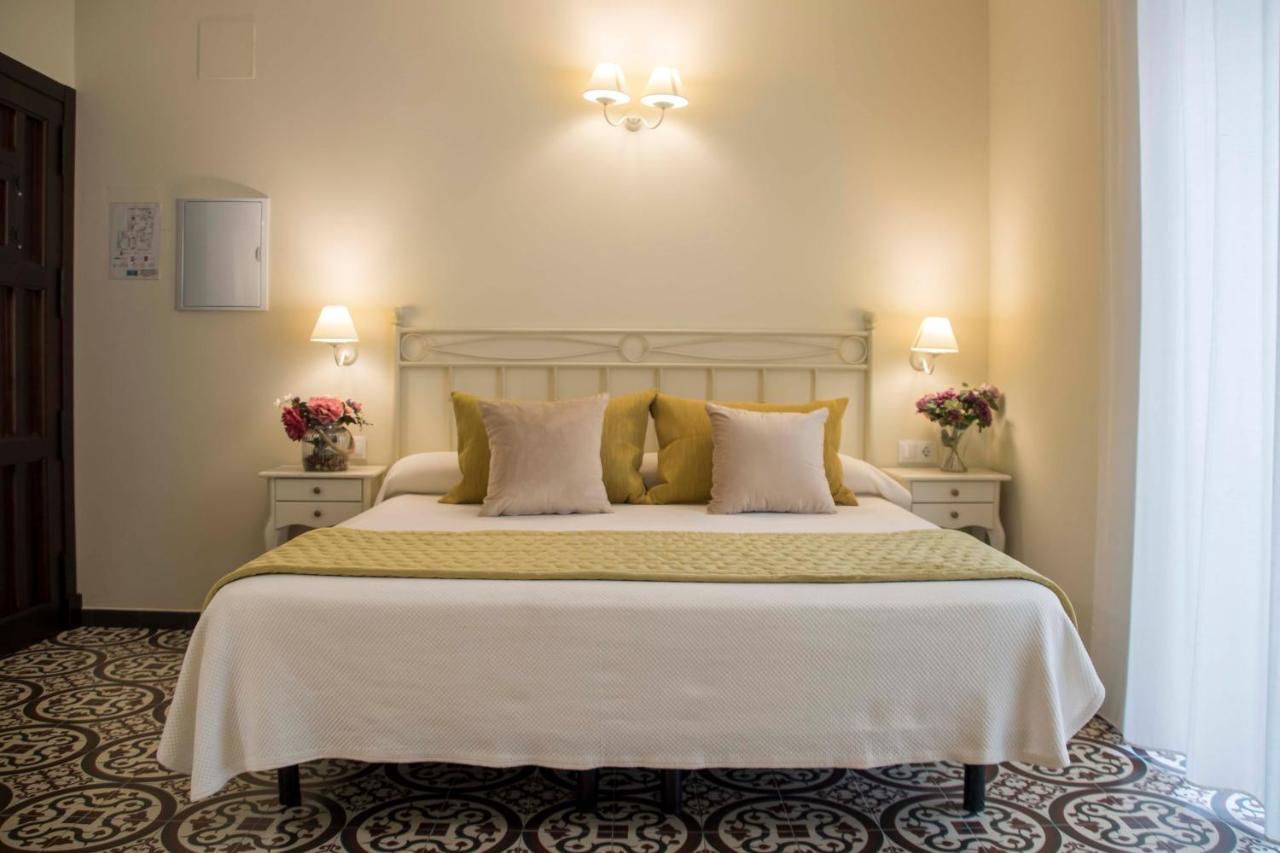 Hostal Boutique Casa La Laja Chiclana de la Frontera Eksteriør billede