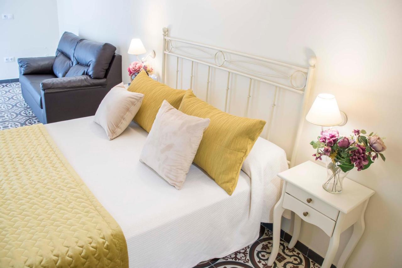 Hostal Boutique Casa La Laja Chiclana de la Frontera Eksteriør billede